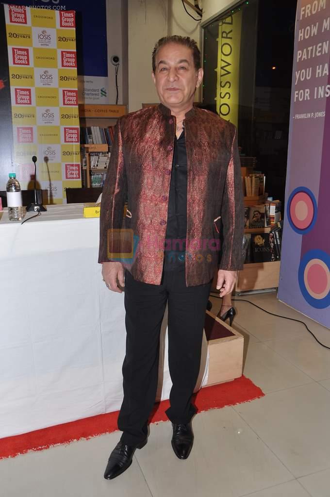 Dalip Tahil at the launch of Vinod Nair's book in Crossword, Mumbai on 30th Nov 2012
