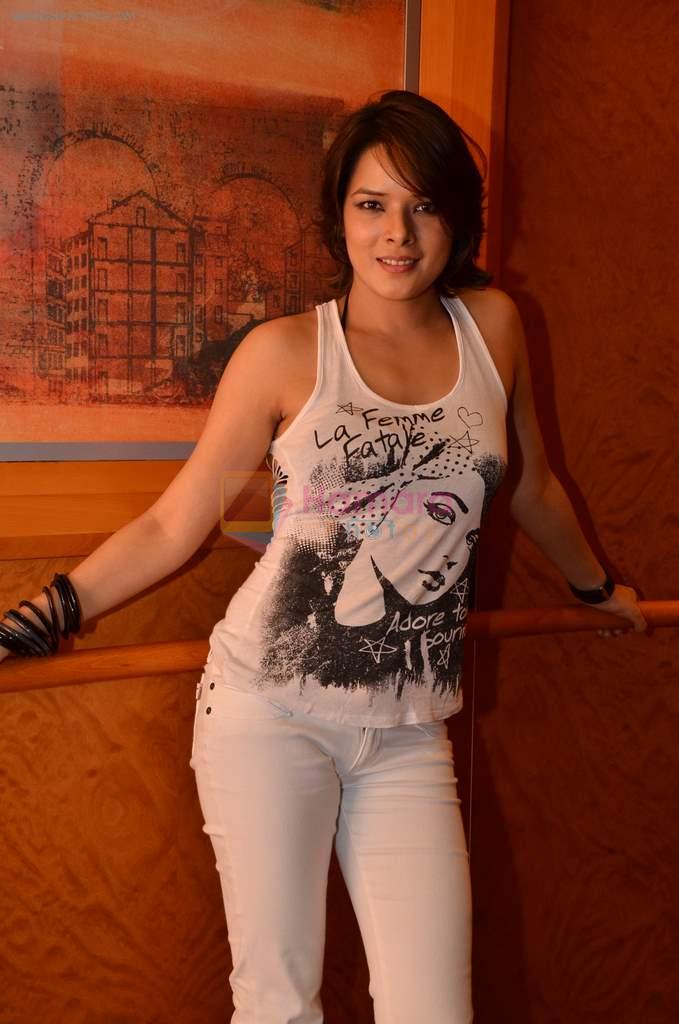 Udita Goswami at Kavita Seth's live concert for Le Musique in  On board of Seven Seas Voyager cruise on 30th Nov 2012