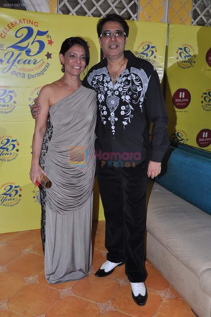 Leena Mogre at Suhas Awchat's Goa Portuguesa celebrates 25 years in Mahim, Mumbai on 3rd Dec 2012