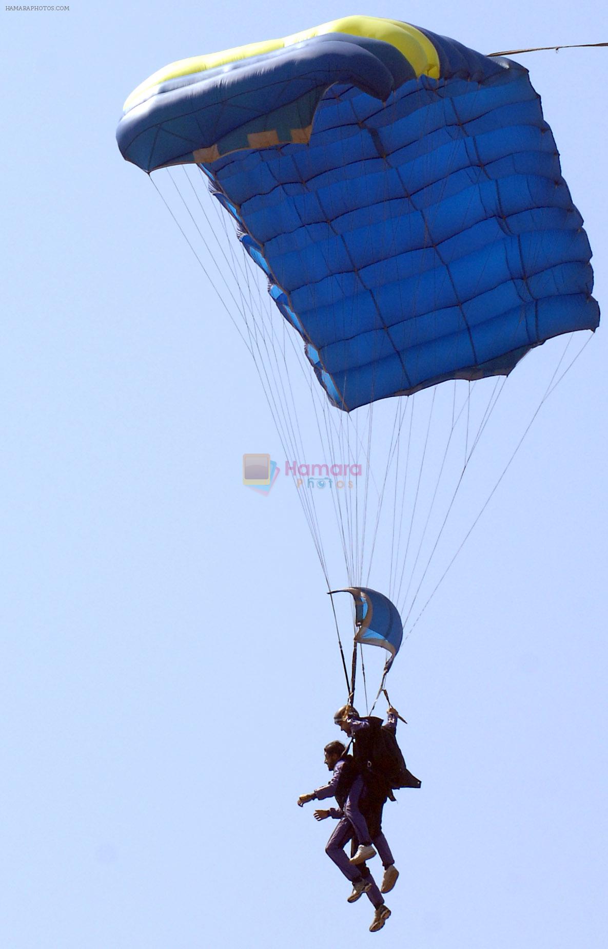 Farhan Akhtar at Aamby Valley skydiving event in Lonavla, Mumbai on 4th Dec 2012
