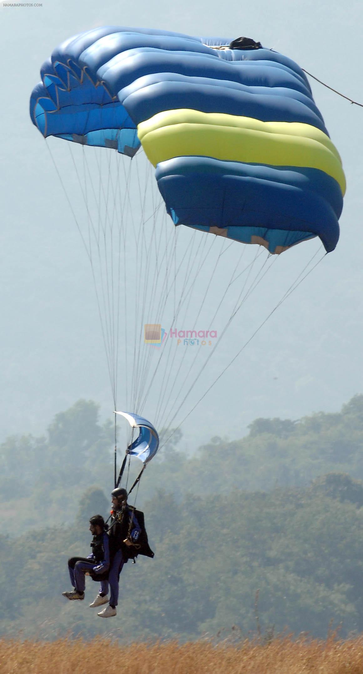 Farhan Akhtar at Aamby Valley skydiving event in Lonavla, Mumbai on 4th Dec 2012