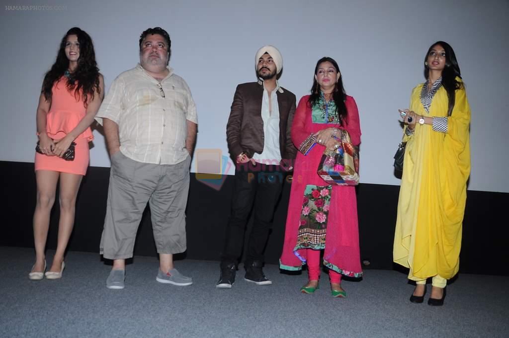 Gurdeep Singh Mehndi at the launch of Daler Mehndi's son Gurdeep Singh Mehndi in Bollywood  at Fun Cinemas on 7th Dec 2012