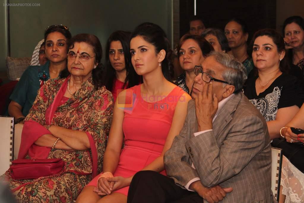 Katrina Kaif at CPAA event in Mumbai on 8th Dec 2012