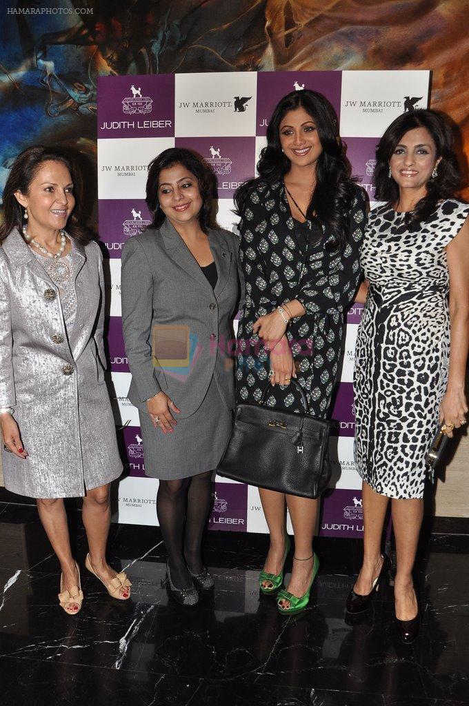 Shilpa Shetty at Judith Leiber event at Arola hosted by Sangeeta Assomull and Chhaya Momaya in Mumbai on 13th Dec 2012