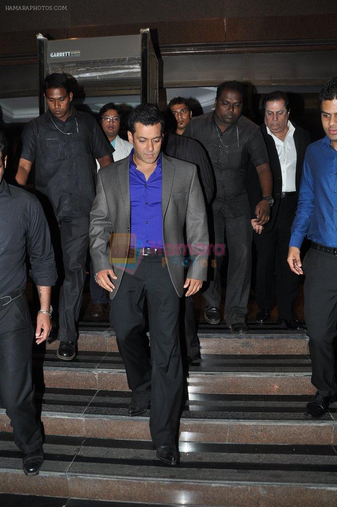 Salman Khan at Abhinav & Ashima Shukla wedding reception in Taj Land's End, Bandra, Mumbai on 16th Dec 2012