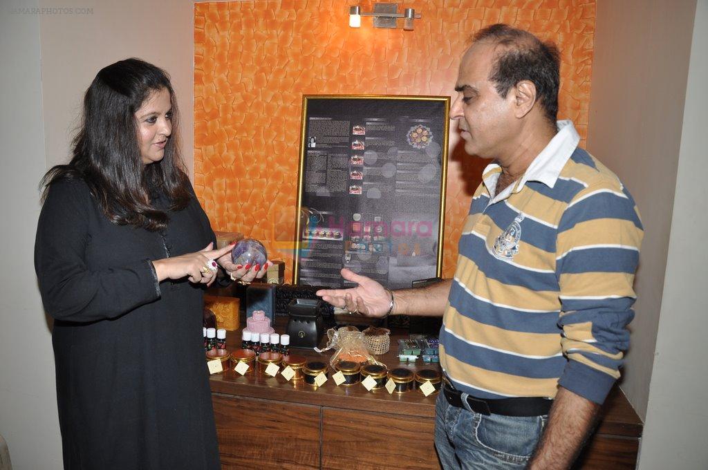 Aarti Razdan, Karan Razdan at Tarot card reader Aarti Razdan's media event in Santacruz, Mumbai on 17th Dec 2012
