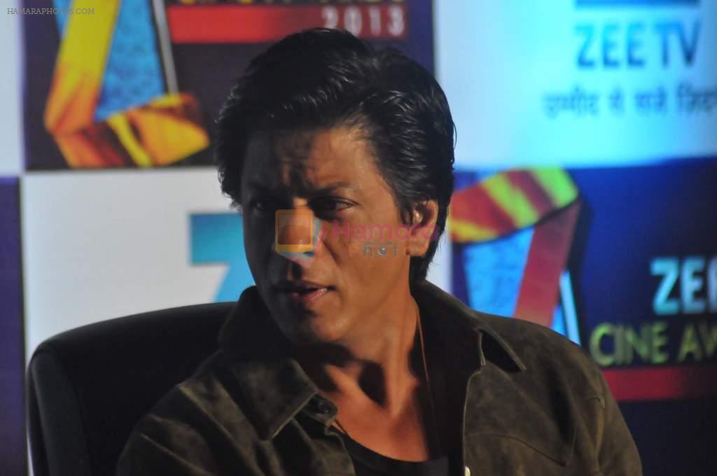 Shahrukh Khan at Zee Cine Awards press meet in Panchgani, Mumbai on 19th Dec 2012