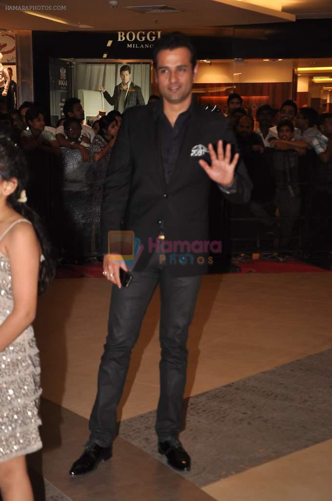 Rohit Roy at Dabangg 2 premiere in PVR, Mumbai on 20th Dec 2012