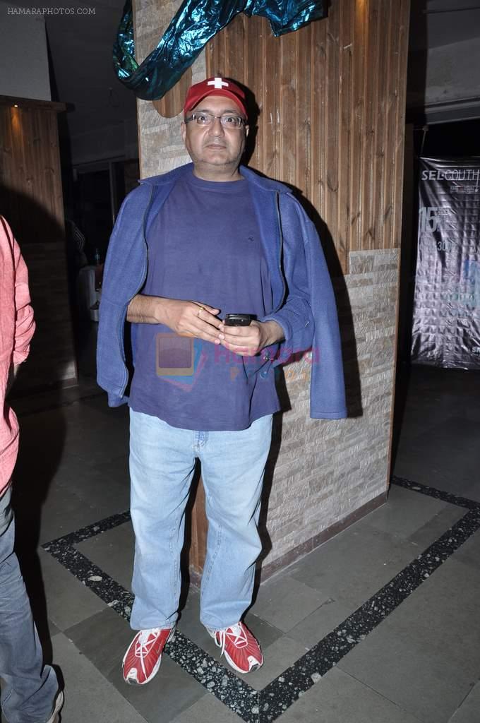 Vivek Vaswani at Shiamak Dawar's Show in St Andrews, Mumbai on 20th Dec 2012