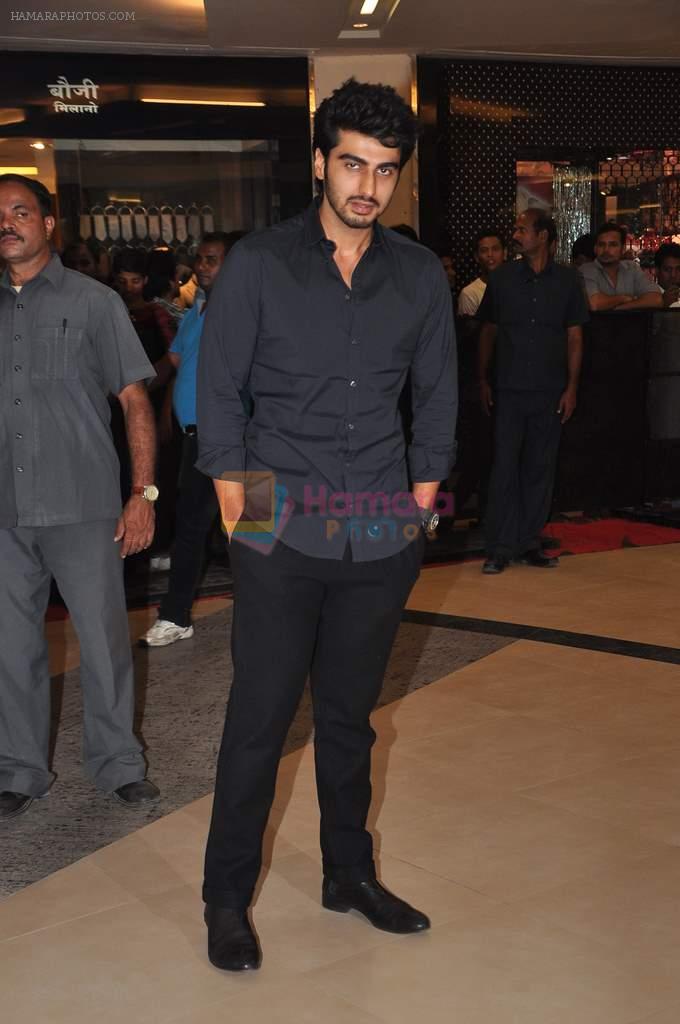 Arjun Kapoor at Dabangg 2 premiere in PVR, Mumbai on 20th Dec 2012