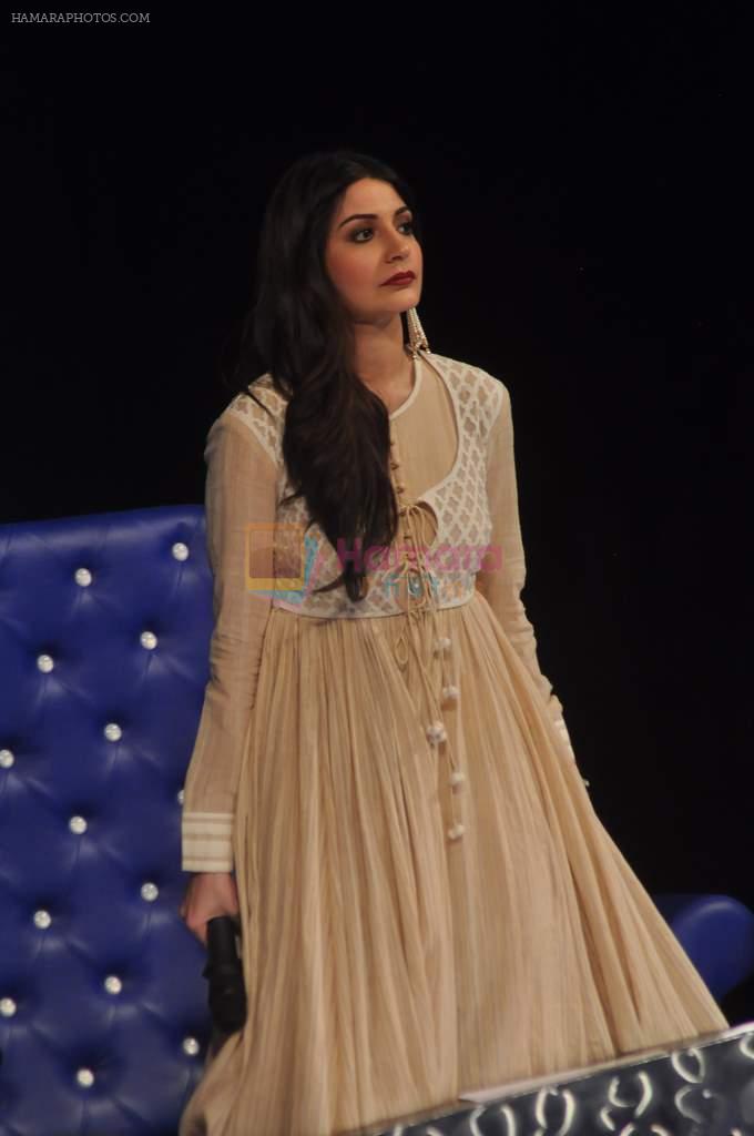 Anushka Sharma on the sets of ZEE Saregama in Famous on 24th Dec 2012