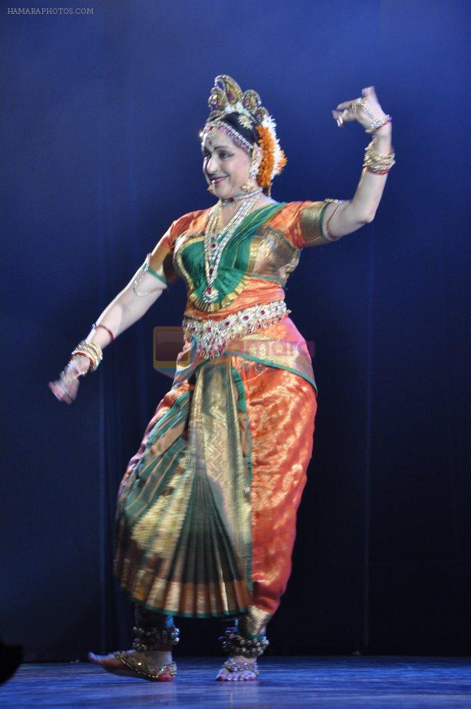 Hema Malini at Jaya smrit day 2 in Nehru, Mumbai on 27th Dec 2012