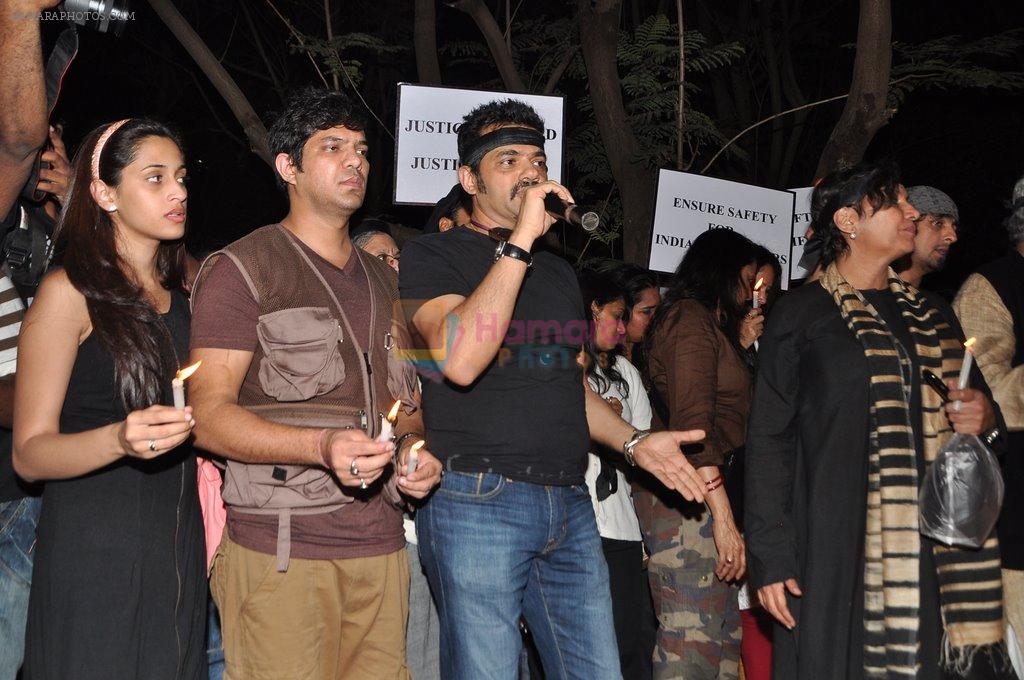Ehsaan Noorani at the peace march for the Delhi victim in Mumbai on 29th Dec 2012