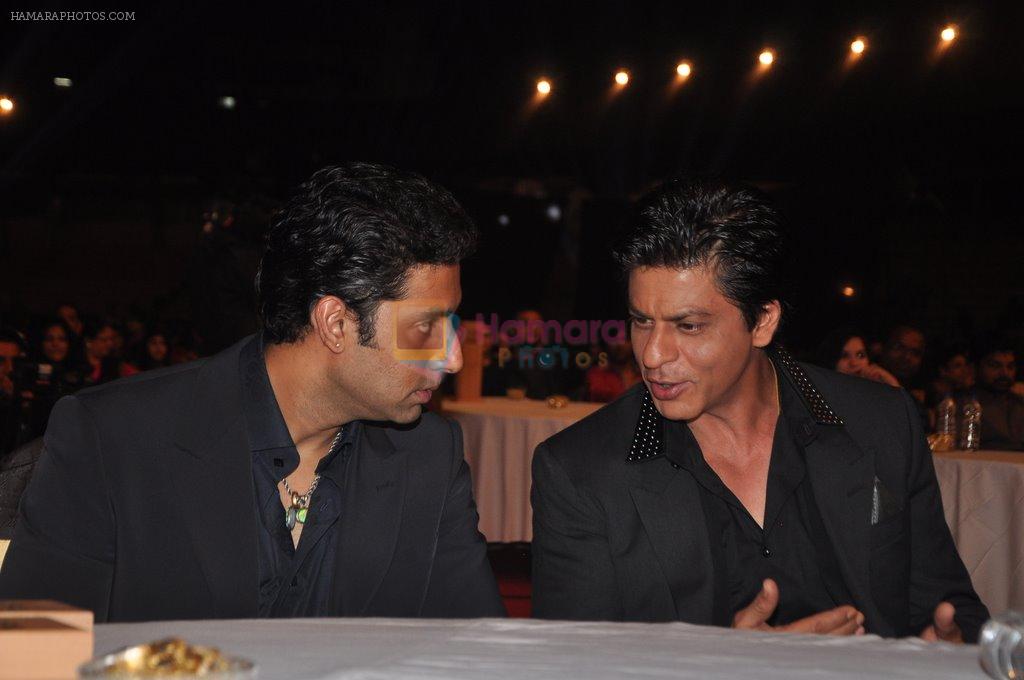Abhishek Bachchan, Shahrukh Khan at Big Star Awards on 16th Dec 2012