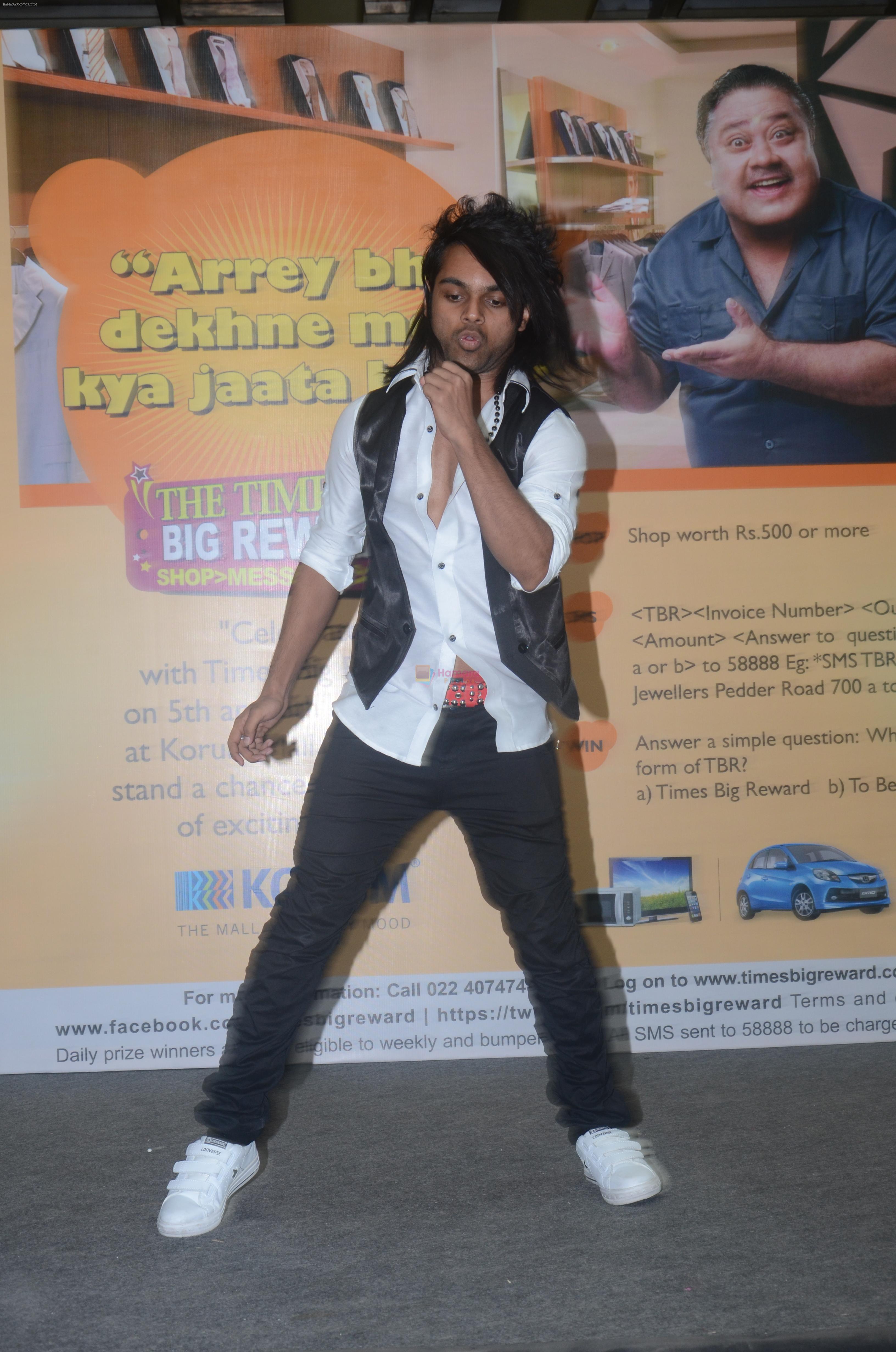 Prince Performing on the track of Any Body Can Dance at Times Big Reward Award Function held in Thane