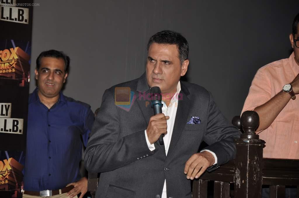 Boman Irani at the launch of the trailor of Jolly LLB film in PVR, Mumbai on 8th Jan 2013
