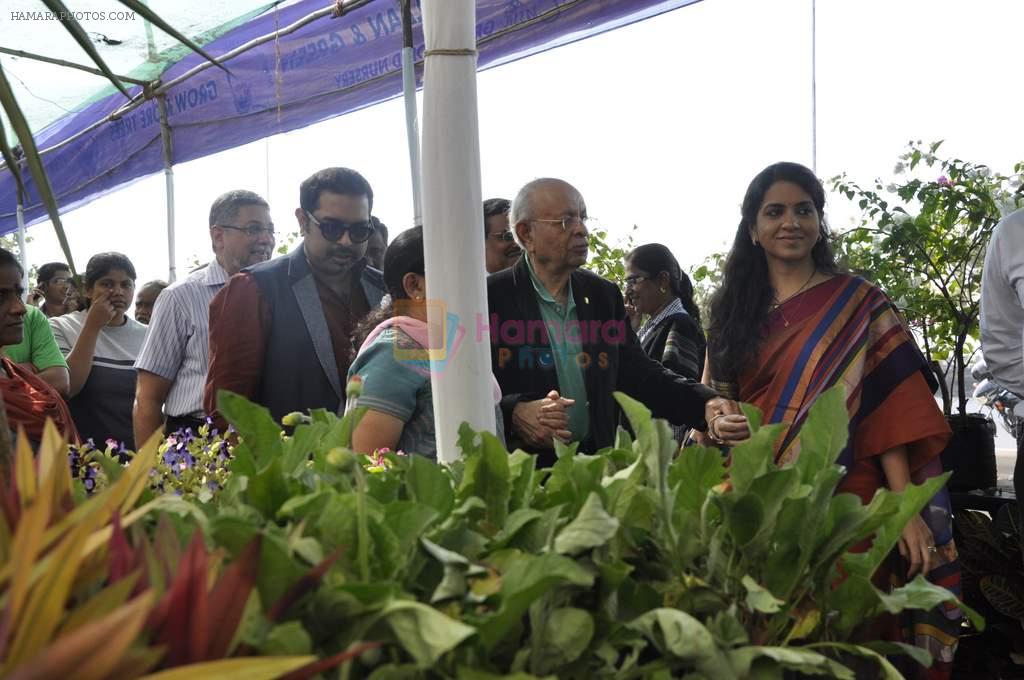 Shankar Mahadevan, Shaina NC at Nana Chudasma's plant exhibition in Mumbai on 8th Jan 2013