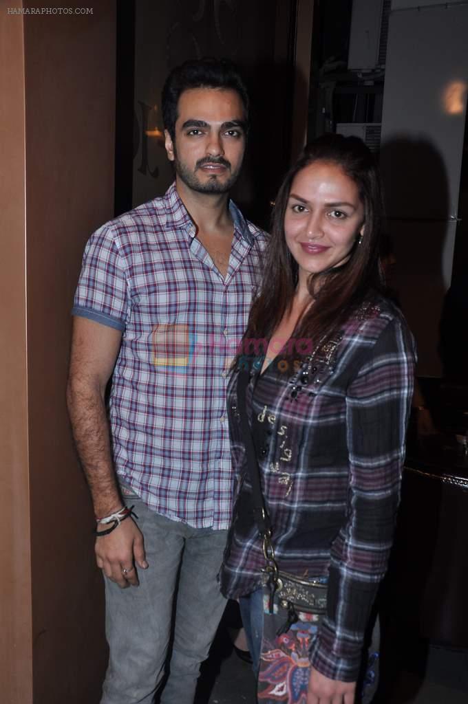 Esha Deol at OR-G lounge launch in Mumbai on 13th Jan 2013