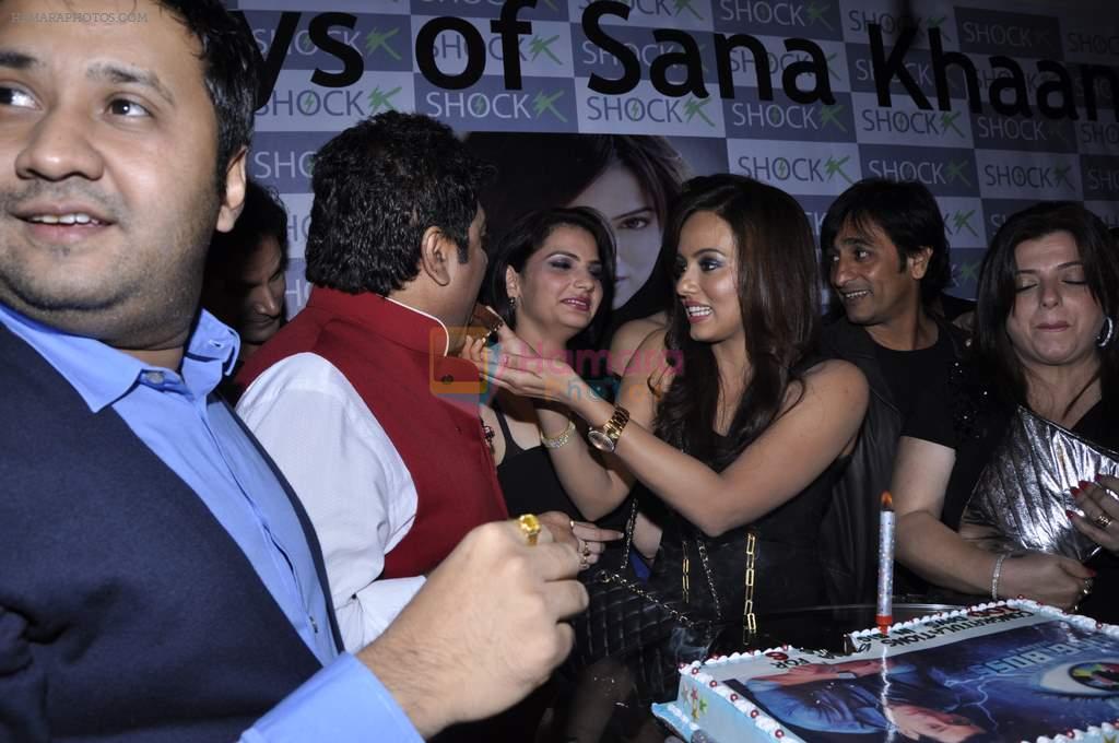 Sana Khan at Kapil and Bharti Mehra hosts bash in honour of Big Boss's Sana Khan in Shock, Mumbai on 19th Jan 2013