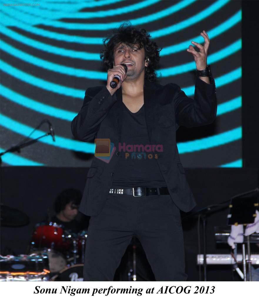 Sonu Nigam performing at doctor's conference in Mumbai on 19th Jan 2013