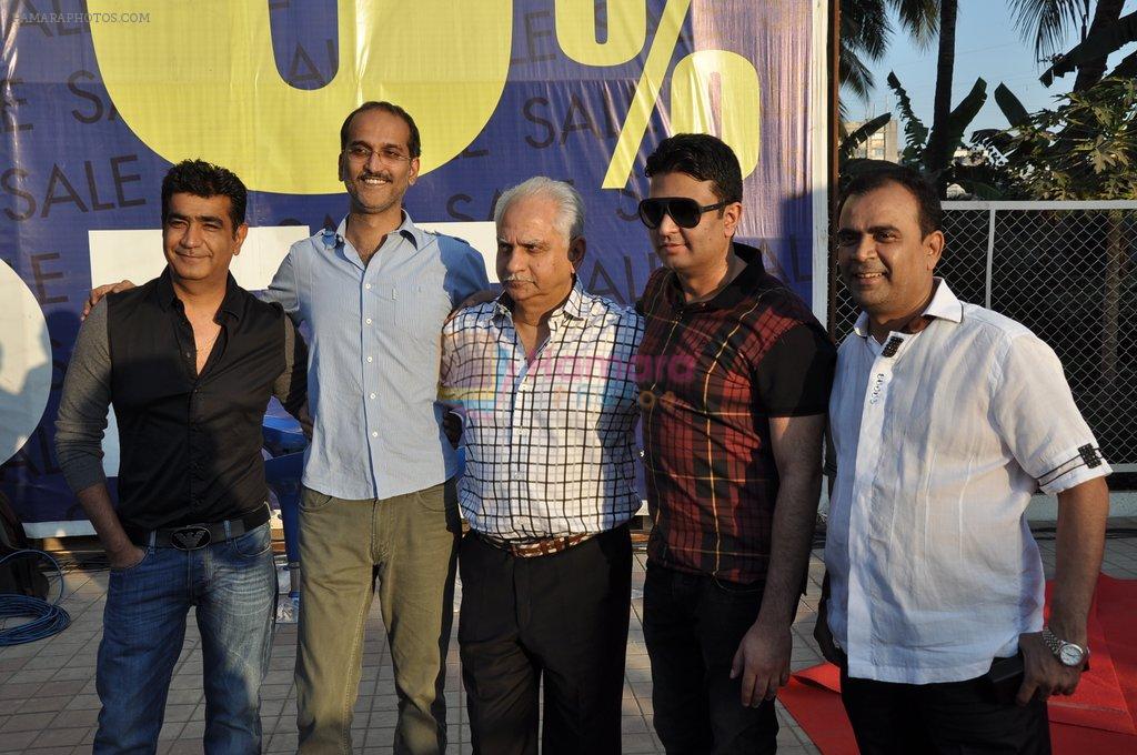 Rohan Sippy, Ramesh Sippy, Bhushan Kumar, Kishan Kumar at Nautanki Saala first look launch in Andheri, Mumbai on 23rd Jan 2013