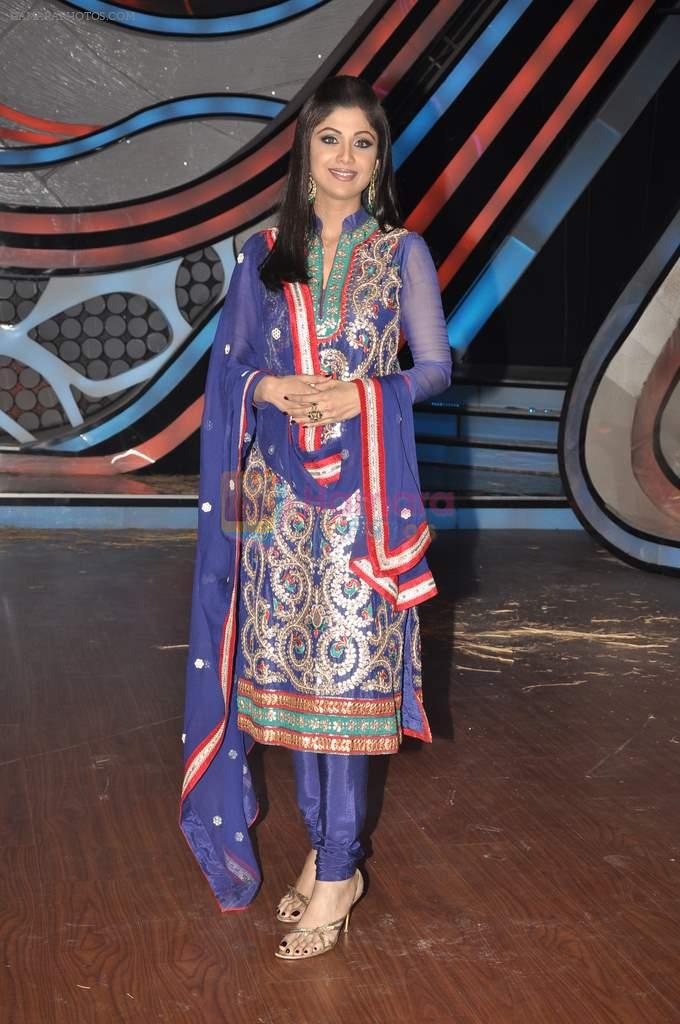 Shilpa Shetty on the sets of Nach Baliye 5 in Filmistan, Mumbai on 29th Jan 2013