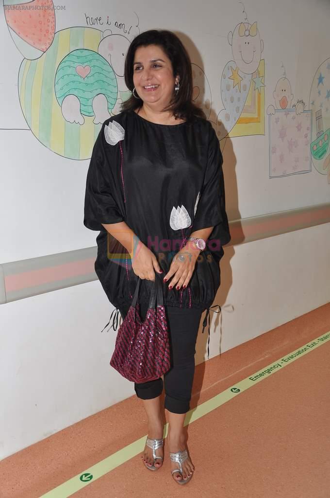 Farah Khan at Bhavna Jasra's First impression gallery launch in  Kokilaben Ambani Hospital, Mumbai on 1st Jan 2013