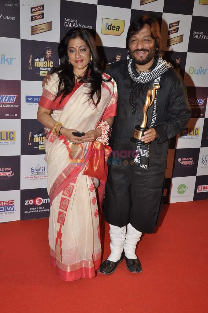 Roop Kumar Rathod, Sonali Rathod at Radio Mirchi music awards red carpet in Mumbai on 7th Feb 2013