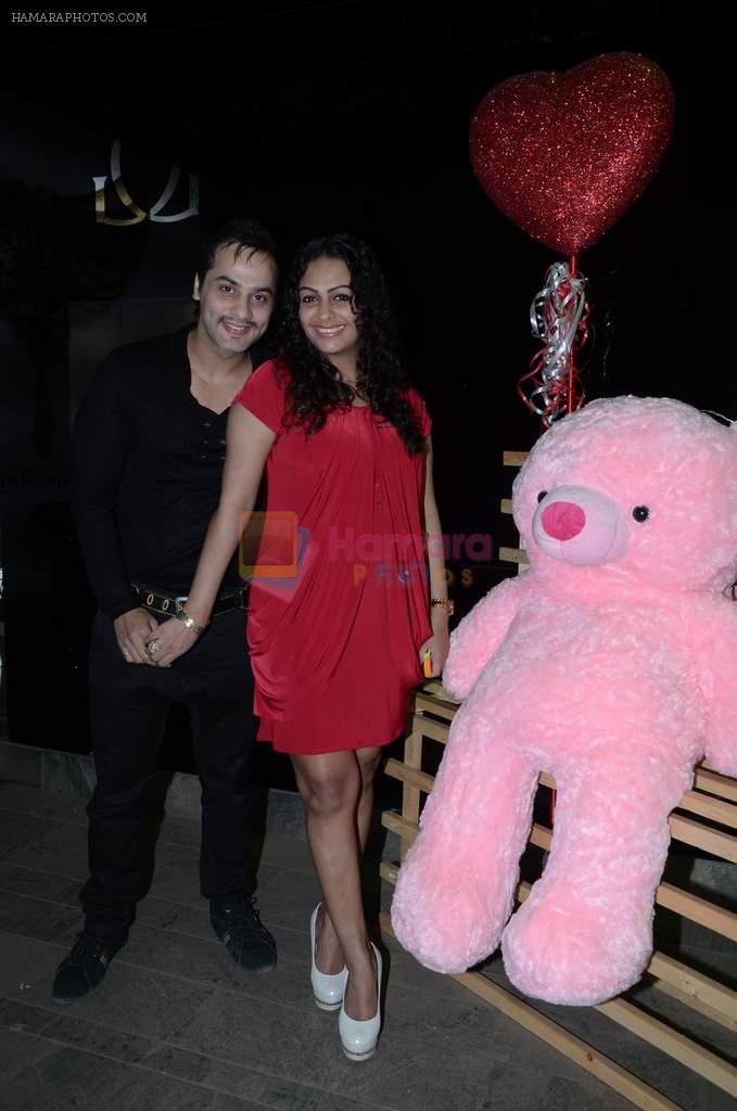 Ashita Dhawan, Shailesh at Gehna Valentine evening hosted by Munisha Khatwani in Mumbai on 11th Feb 2013