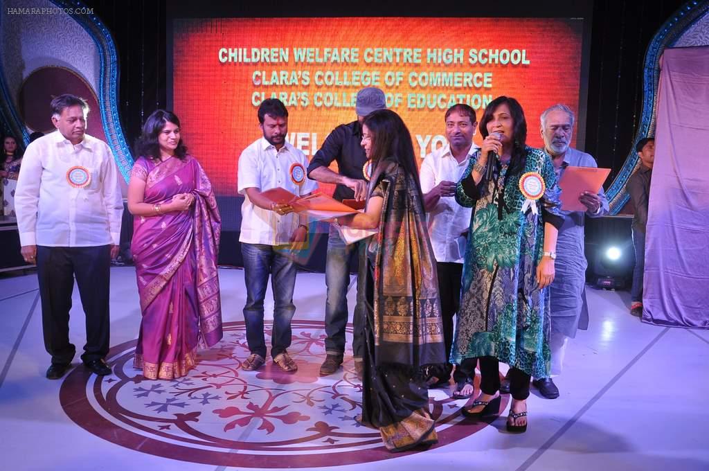 Abhay Deol at Children's welfare high school event in Versova, Mumbai on 16th Feb 2013
