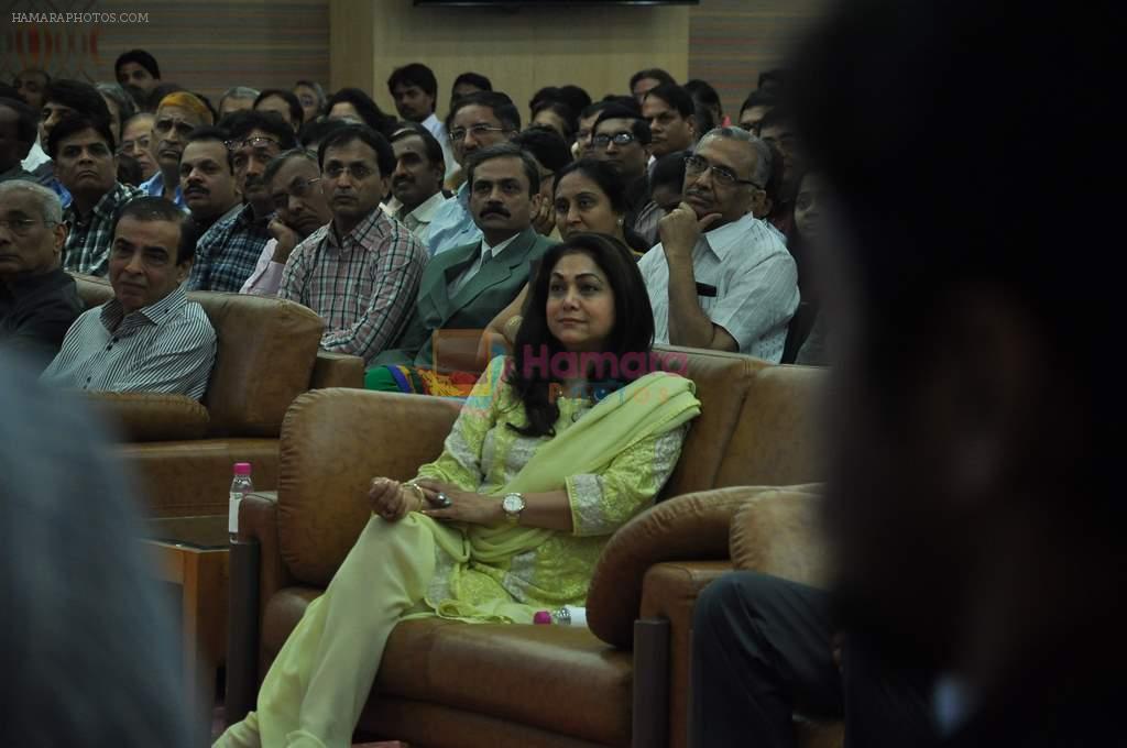 Tina Ambani at the launch of Liver Transplant centre at Kokilaben Dhirubhai Ambani Hospital in Mumbai on 17th Feb 2013