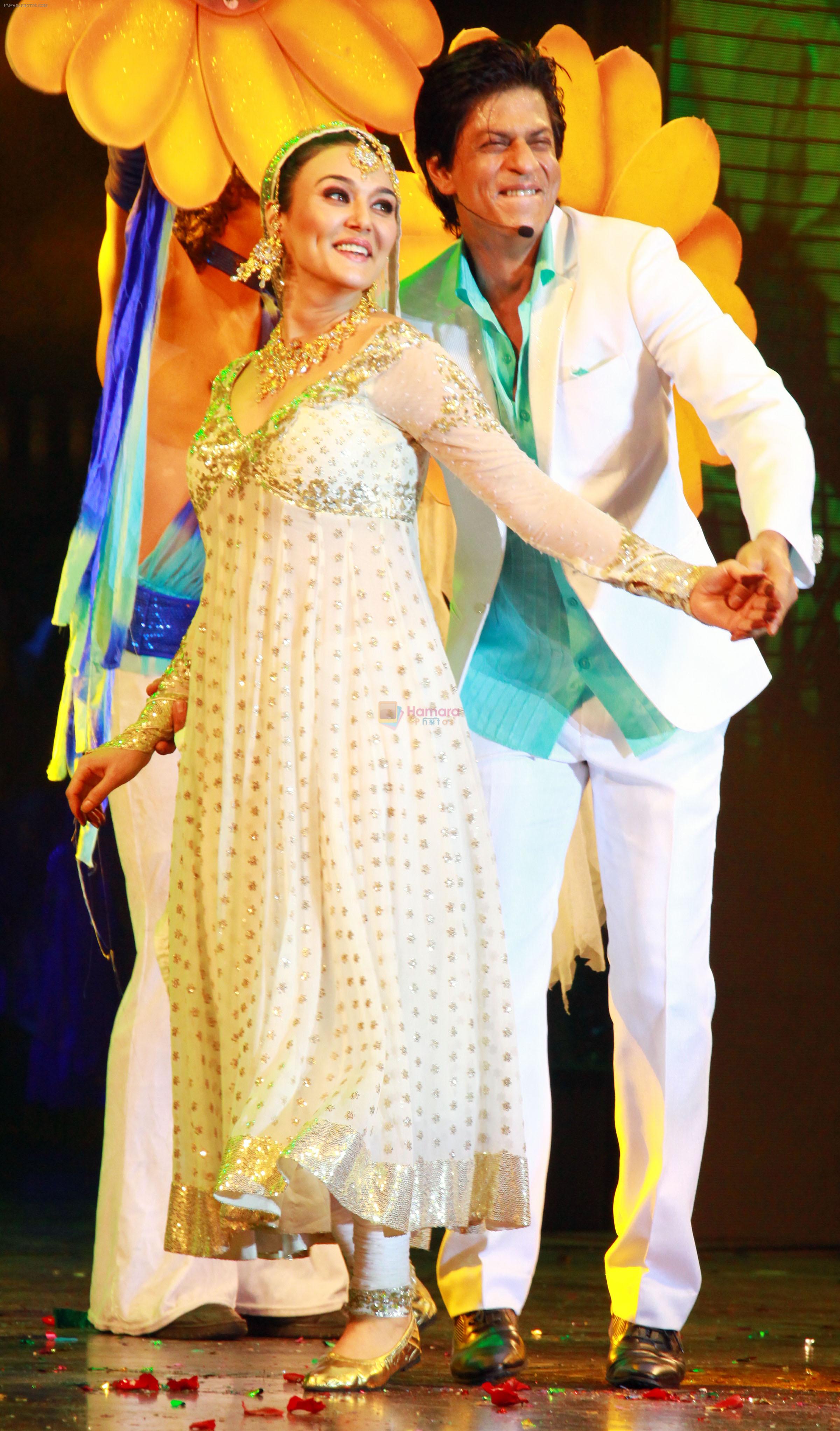 Shahrukh Khan at Temptation Reloaded 2013 in Muscat on 13th Feb 2013