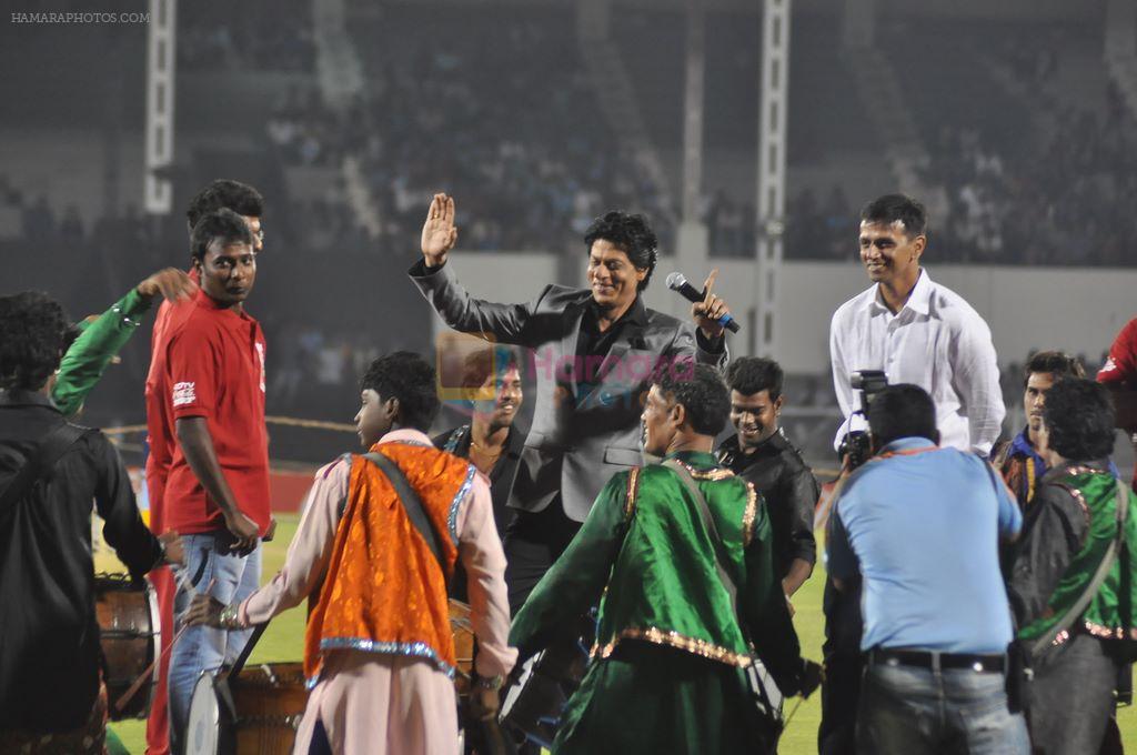 Shahrukh Khan, Rahul Dravid at UCL match in Mumbai on 23rd Feb 2013
