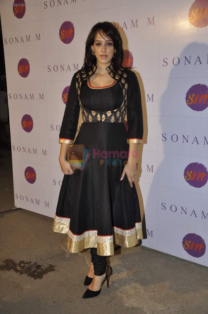 Hazel Keech at designer Sonam M store in Lower Parel, Mumbai on 27th Feb 2013