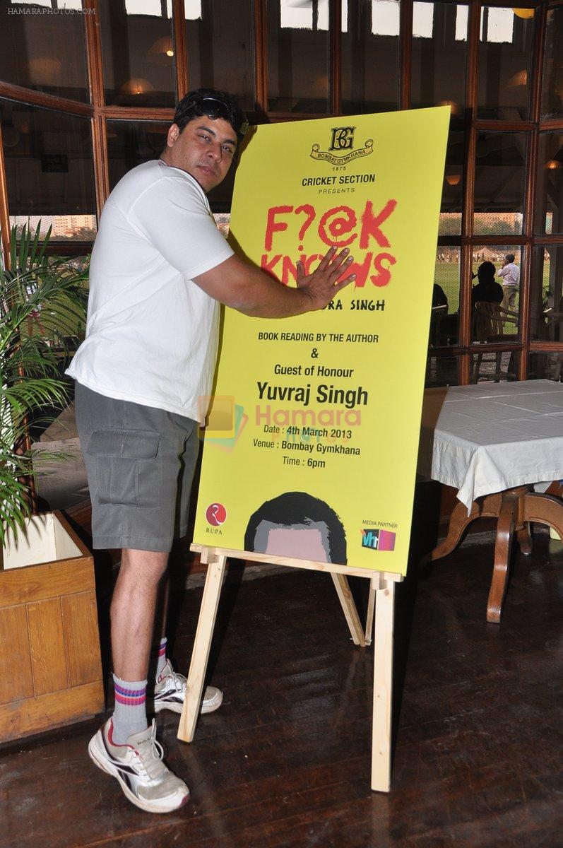 Cyrus Broacha at the launch of Shailendra Singh's new book in Mumbai on 4th March 2013