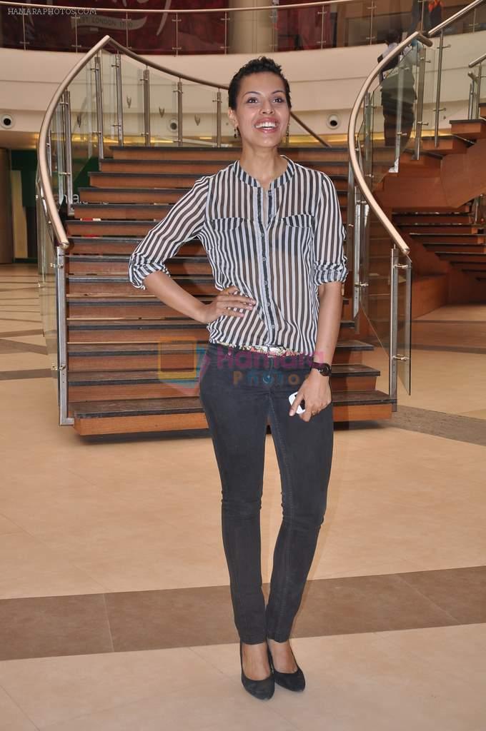Deepti Gujral at Model Shamita Singha hosts women's day special lunch at Grillopolis in Phoniex Market City, Mumbai on 8th March 2013