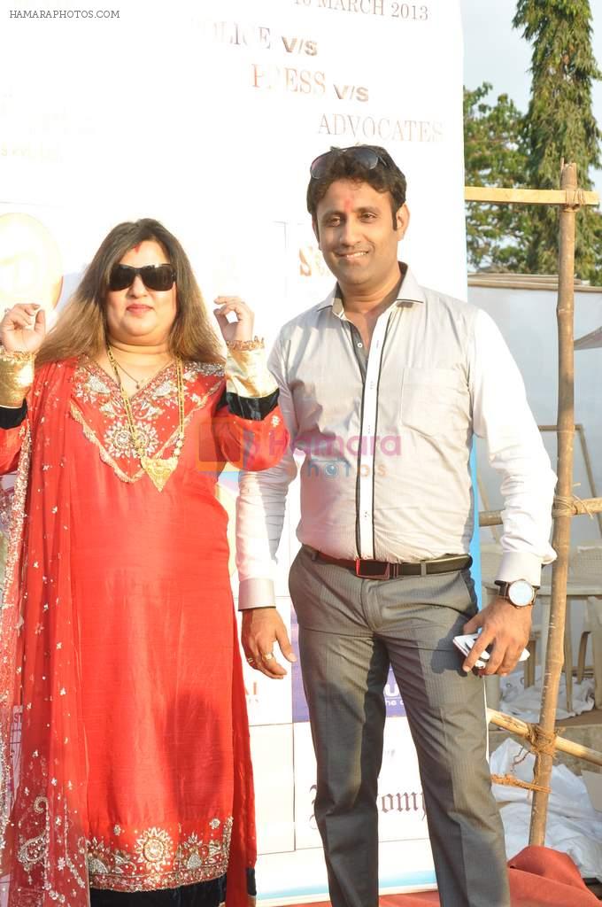 Dolly Bindra at Friendly Cricket Match in Mumbai on 10th March 2013