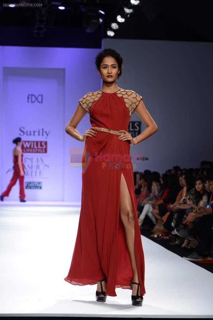 Model walks the ramp for Surily Goel Show at Wills Lifestyle India Fashion Week 2013 Day 1 in Mumbai on 13th March 2013