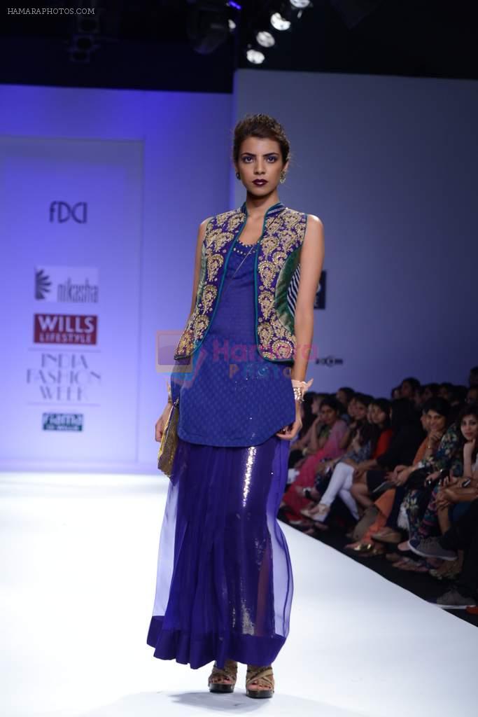 Model walks the ramp for Nikasha Show at Wills Lifestyle India Fashion Week 2013 Day 1 in Mumbai on 13th March 2013