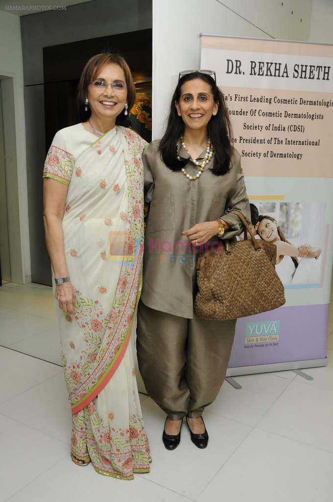 Dr Rekha Sheth and Sunita Kapoor at Dr. Rekha Sheth Celebrates the Prestigious MARIA DURAN Lectureship Award by the International Society of Dermatology in Mumbai on 13th March 2013