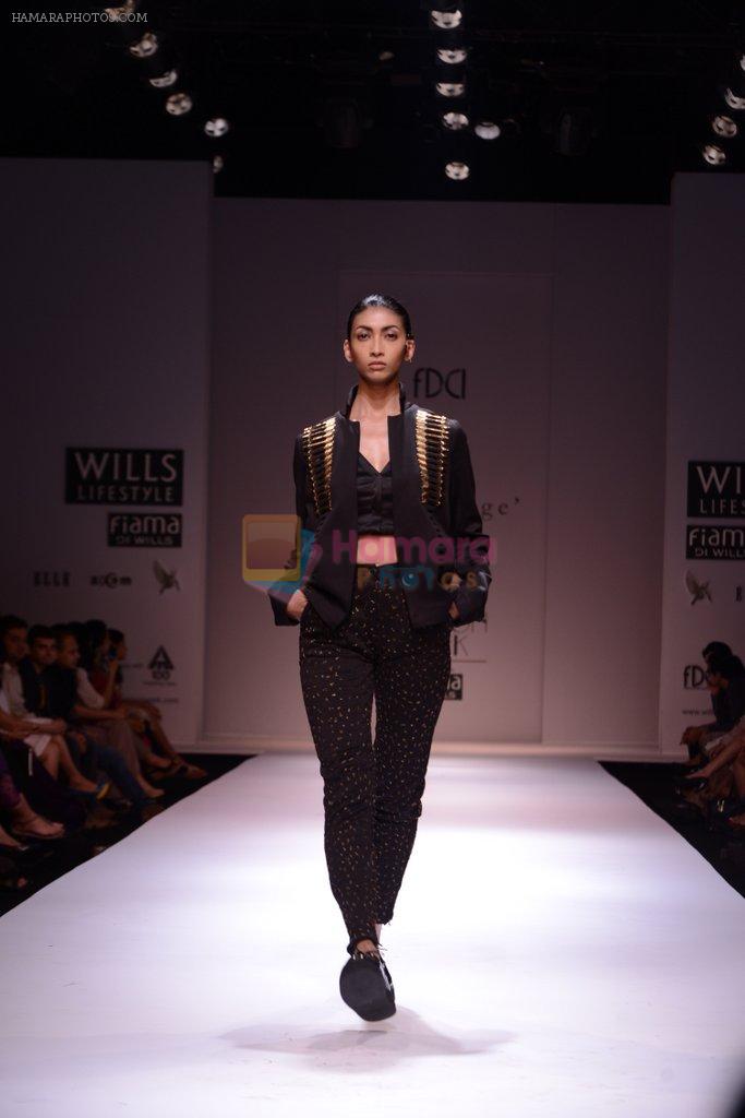 Model walks the ramp for Rimzim Dadu Show at Wills Lifestyle India Fashion Week 2013 Day 4 in Mumbai on 16th March 2013