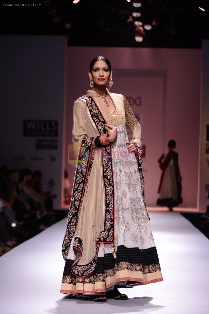 Model walks the ramp for Virtues Show at Wills Lifestyle India Fashion Week 2013 Day 5 in Mumbai on 17th March 2013