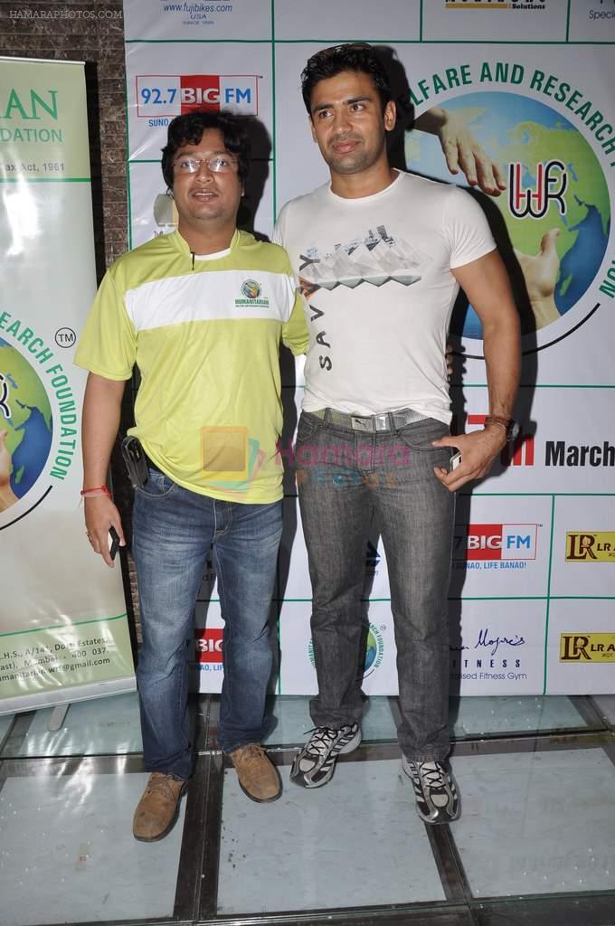 supports Cyclozeal organised by Humanitarian Welfare and research Centre in Leena Mogre Gym, Mumbai on 17th March 2013
