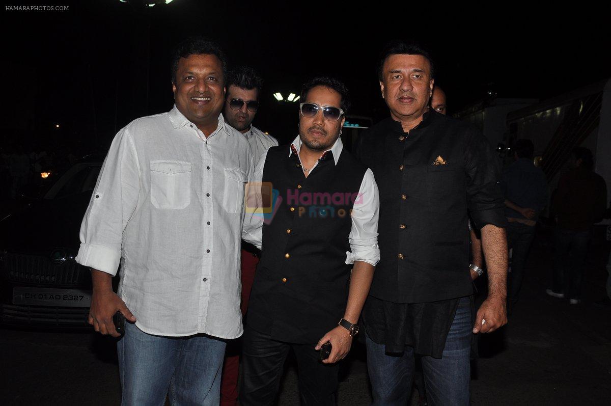 Mika, Anu Malik, Sanjay Gupta at the Music Launch of Shootout at Wadala in Inorbit, Malad, Mumbai on 19th March 2013