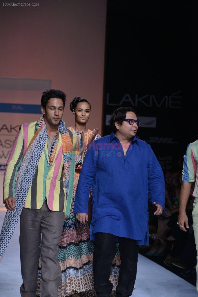 Sahil Anand walk the ramp for Debarun Show at Lakme Fashion Week 2013 Day 1 in Grand Hyatt, Mumbai on 22nd March 2013