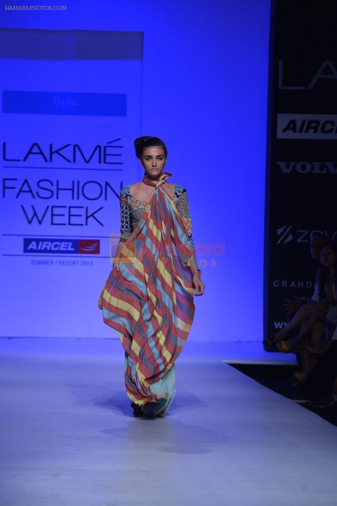 Model walk the ramp for Debarun Show at Lakme Fashion Week 2013 Day 1 in Grand Hyatt, Mumbai on 22nd March 2013
