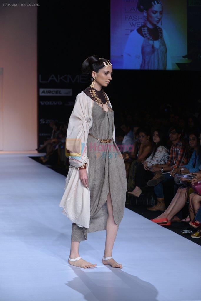 Model walk the ramp for Suhani Pittie Show at Lakme Fashion Week 2013 Day 1 in Grand Hyatt, Mumbai on 22nd March 2013