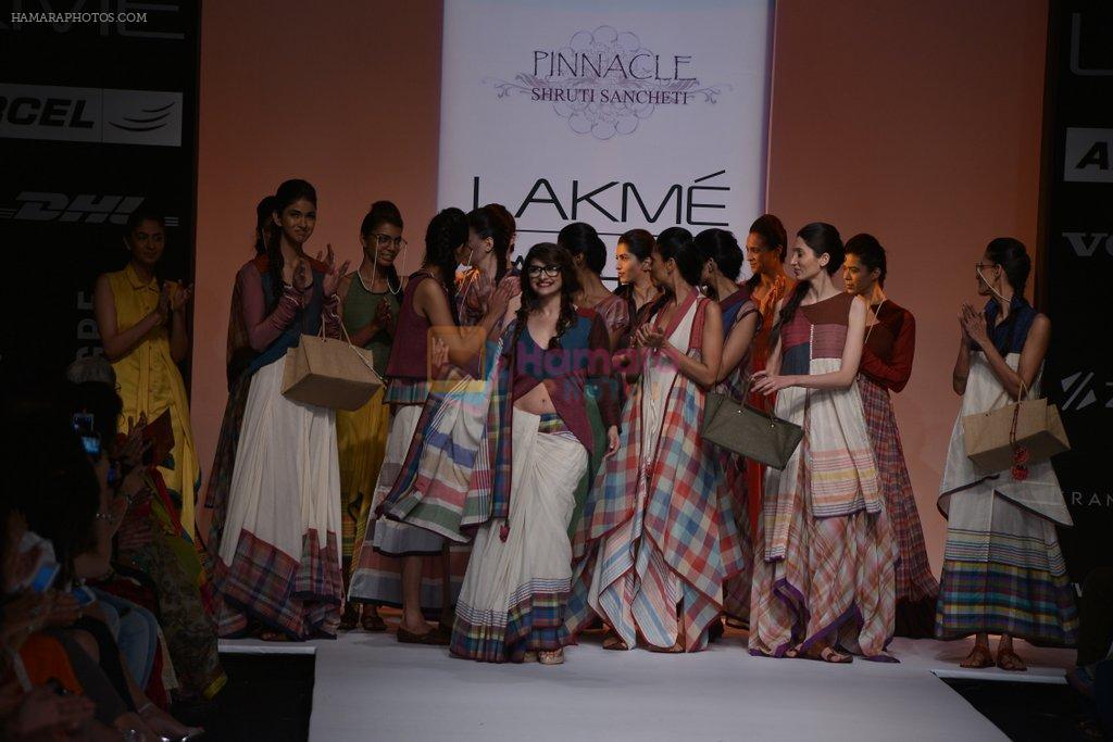 Prachi Desai walk the ramp for Shruti Sancheti Show at Lakme Fashion Week 2013 Day 4 in Grand Hyatt, Mumbai on 25th March 2013