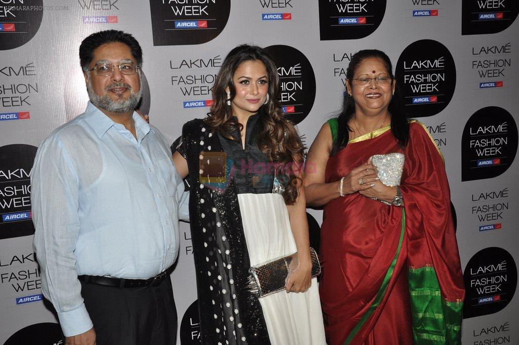 Amrita Arora at Vikram Phadnis Show at Lakme Fashion Week 2013 Day 4 in Grand Hyatt, Mumbai on 25th March 2013