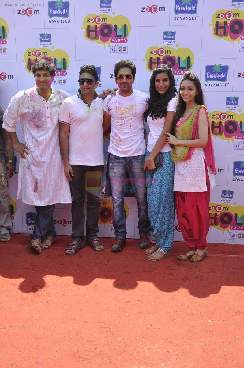 Ayushmann Khurrana, Bhushan Kumar, Gaelyn Mendonca, Pooja Salvi, Kunaal Roy Kapur at zoom holi bash in Mumbai on 27th March 2013